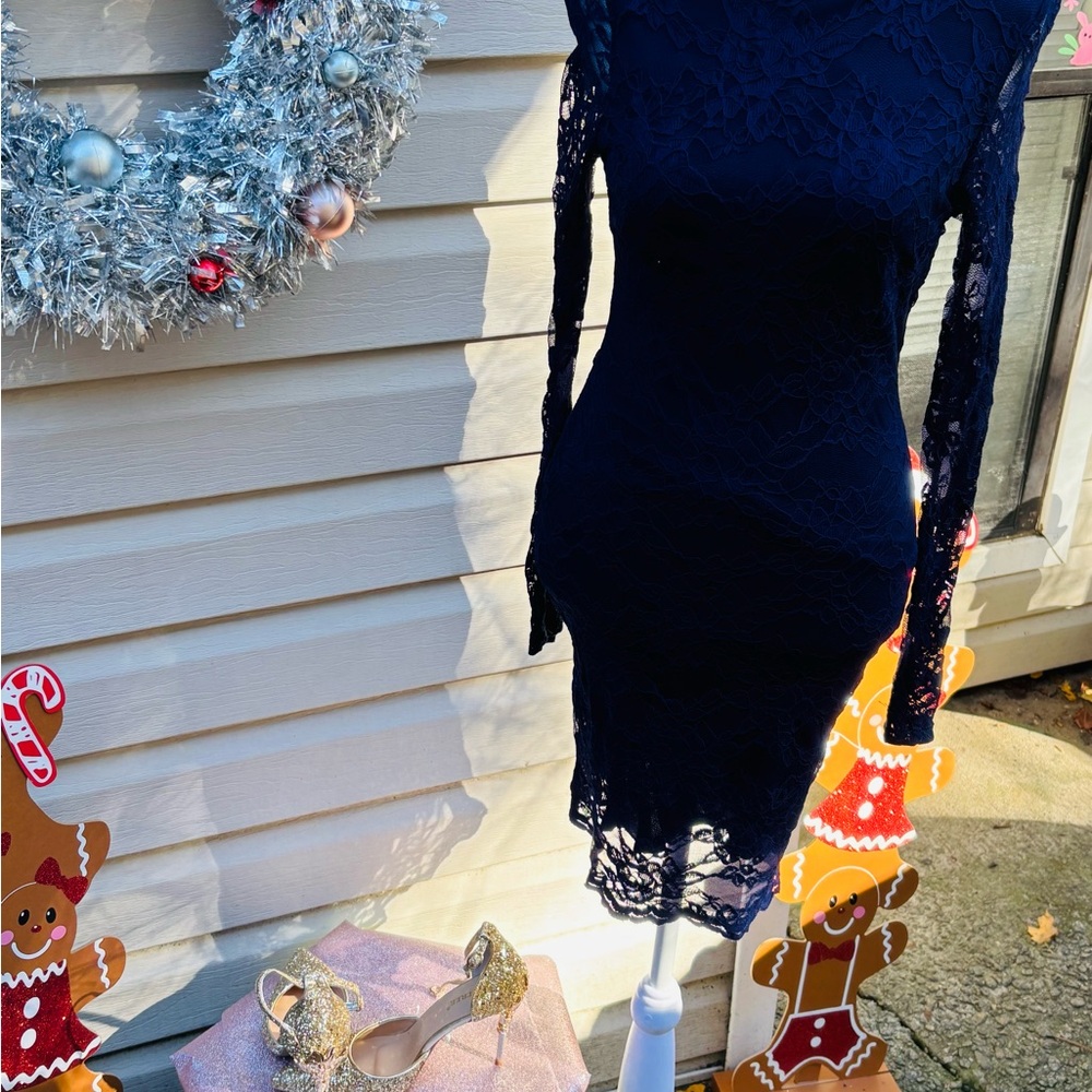 Elegant Navy Lace Dress